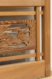 幅673ミリ スリム幅!! 縁起の良い松鷹の彫刻が風情漂う簾戸 F8614 在庫8枚