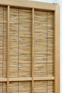 幅673ミリ スリム幅!! 縁起の良い松鷹の彫刻が風情漂う簾戸 F8614 在庫8枚