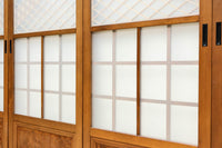 幅670ミリ 麻の葉組子が絢爛な眺めを描くガラス戸セット F8615 在庫2枚二組