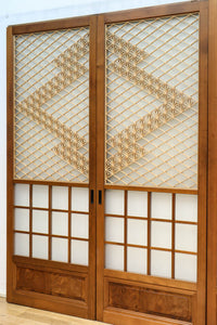 幅670ミリ 麻の葉組子が絢爛な眺めを描くガラス戸セット F8615 在庫2枚二組