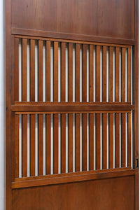 幅930ミリ 穏やかな色彩で風情溢れる無双板戸 F8616 在庫3枚