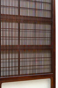 幅670ミリ スリムサイズ!! 杢目が浮かぶ古色の色彩で風情高まる大阪格子戸 F8620 在庫4枚