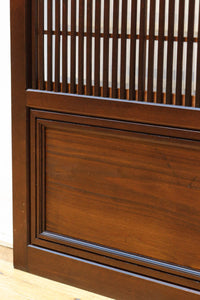 幅670ミリ スリムサイズ!! 杢目が浮かぶ古色の色彩で風情高まる大阪格子戸 F8620 在庫4枚