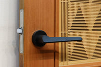 Wooden Door F8670