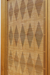 Wooden Door F8671