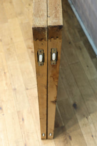 幅960ミリ 高さ1910ミリ木地色の気品溢れる升格子戸 F8697 在庫2枚