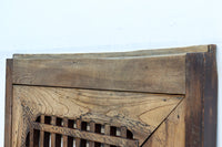 変わりデザイン‼ 升格子窓と鶴亀の絵柄が浮かぶ金具で風情漂う蔵戸 G2478