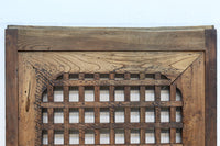 変わりデザイン‼ 升格子窓と鶴亀の絵柄が浮かぶ金具で風情漂う蔵戸 G2478