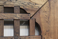 変わりデザイン‼ 升格子窓と鶴亀の絵柄が浮かぶ金具で風情漂う蔵戸 G2478