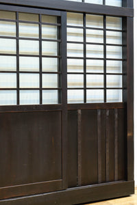 幅1163ミリ!! 大きな升目ですっきりとしたガラス入り格子くぐり戸 G2496