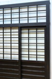 幅1163ミリ!! 大きな升目ですっきりとしたガラス入り格子くぐり戸 G2496