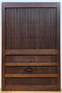 幅1195ミリ うさぎ金具の可愛らしい表情に心和む気品ある大珍品総欅富山蔵戸 G2530