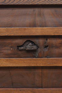 幅1195ミリ うさぎ金具の可愛らしい表情に心和む気品ある大珍品総欅富山蔵戸 G2530