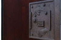 幅1236ミリ 縁起物を描いた迫力の金具が存在感を放つ重厚な庄内蔵戸 G2538