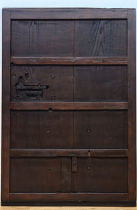 幅1236ミリ 縁起物を描いた迫力の金具が存在感を放つ重厚な庄内蔵戸 G2538