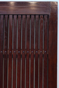 幅1349ミリ 美しい艶色に重厚な鉄板を施した貫禄漂う総欅富山蔵戸 G2539