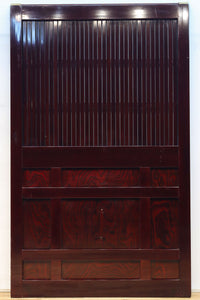 1238ミリ 上品な漆の色艶に装飾金具が輝きを放つ絢爛豪華富山蔵戸 G2540