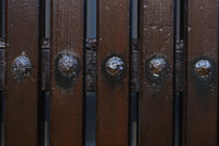 幅1352 高さ2000ミリ 深みのある色彩で貫禄溢れる味わい深い重厚な富山蔵戸 G2542