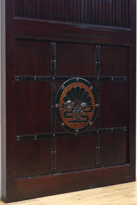 幅1075ミリ 優雅な光沢を放つ格子づくりの味わい深い蔵戸 G2547