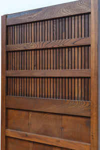 幅1075ミリ 優雅な光沢を放つ格子づくりの味わい深い蔵戸 G2547