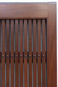 幅900ミリ スリム幅!! 上品な漆の艶色に装飾金具が華を添える総欅格子蔵戸 G2548