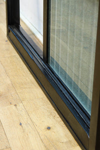 1058ミリ 堅牢な格子づくりで和の趣きある格子くぐり戸(裏面アクリル入り) G2551