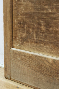 幅1218ミリ 穏やかな木地色の枯れ具合が味わい深い総欅格子蔵戸 G2552