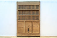 幅1218ミリ 穏やかな木地色の枯れ具合が味わい深い総欅格子蔵戸 G2552