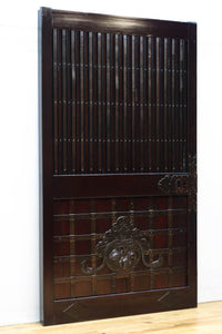 幅1148ミリ 帯鉄格子と巾着金具で貫録のある縦格子富山蔵戸 G2555