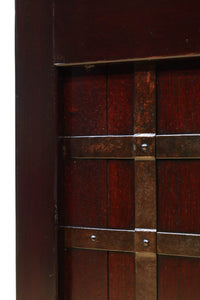 幅1148ミリ 帯鉄格子と巾着金具で貫録のある縦格子富山蔵戸 G2555