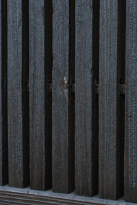 幅1253ミリ 升格子作りの腰板で時代の趣き溢れる蔵戸 G2556