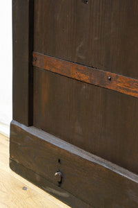 幅1253ミリ 升格子作りの腰板で時代の趣き溢れる蔵戸 G2556