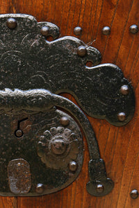 幅1040ミリ 巾着金具の凛とした風格ある富山蔵戸 G2557