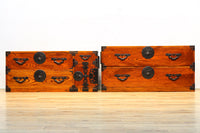 雄大な欅杢目を桜金具が美しく飾り立てる米沢衣裳箪笥 BB2372