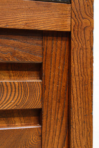 欅杢目が美しい堅牢な造りの風格溢れる越後帳場箪笥 BB3266