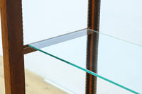 上品な艶色に包まれた開放的な眺めの高脚ガラスケース BB3037