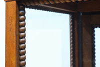 上品な艶色に包まれた開放的な眺めの高脚ガラスケース BB3037