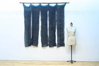 藍色のストライプ柄で涼し気な麻の暖簾 DC7769