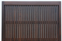 幅720ミリ 平格子で時代の趣きある変わりデザイン格子戸 F8582 在庫4枚