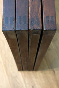 幅720ミリ 平格子で時代の趣きある変わりデザイン格子戸 F8582 在庫4枚