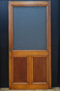 幅878ミリ 大判ガラスで明るく重厚な佇まいのガラス戸 F8587 在庫2枚