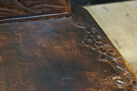 軽井沢彫の桜彫刻が華を添える猫脚で優美なイス DC8640