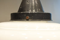 シンプルなデザインがレトロ感を高める大型サイズの電笠 DC7816