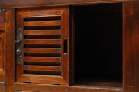 収納力抜群!! 時間を経た重厚感が素晴らしい収納箪笥 BB3141