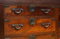 収納力抜群!! 時間を経た重厚感が素晴らしい収納箪笥 BB3141