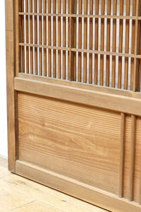 幅927ミリ 帯びガラスが風情ある上質な木地色をした大阪格子戸 F8516 在庫4枚