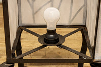 三日月柄が浮かぶ鉄製行灯(あんどん) DC8434