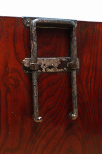 美しい光沢を放つアイアンフレーム付き最上衣裳箪笥 BB3106