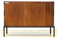 美しい光沢を放つアイアンフレーム付き最上衣裳箪笥 BB3106