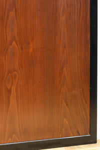 幅903ミリ 見事な漆の艶を纏う美しい杢目を魅せる板戸 F8531 在庫4枚